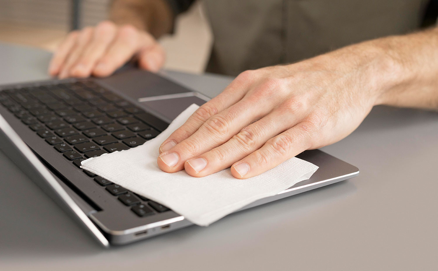 Disinfecting Computer and Laptop Keyboard